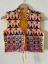 Load image into Gallery viewer, Vintage Embroidered Vest
