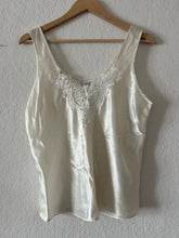 Load image into Gallery viewer, Vintage Ivory Lace Top
