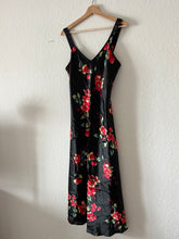 Load image into Gallery viewer, Vintage Black Floral Dress
