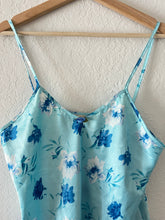 Load image into Gallery viewer, Vintage Blue Floral Cami Top
